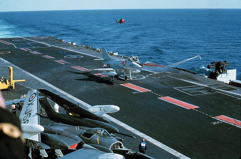 RAN Skyhawk touch amp go Eagle 1971 Sea Vixen wing tip damage 