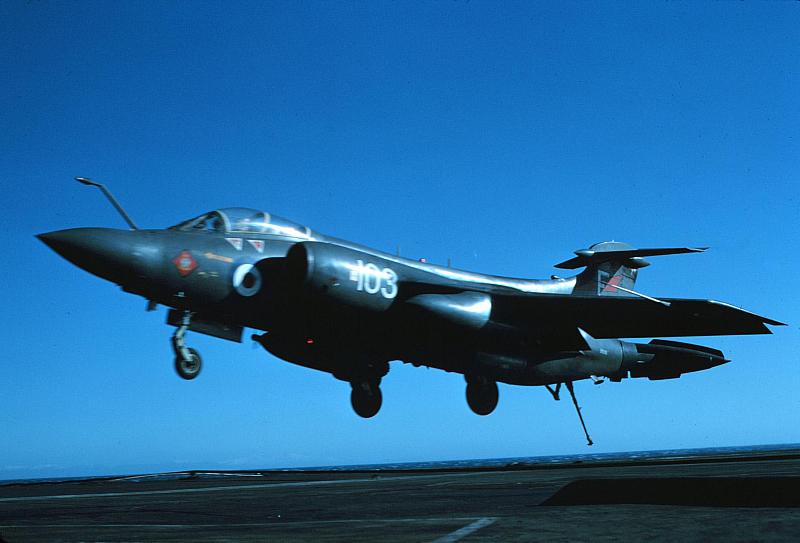 Bucc 103 over Eagle round down from LSO platform